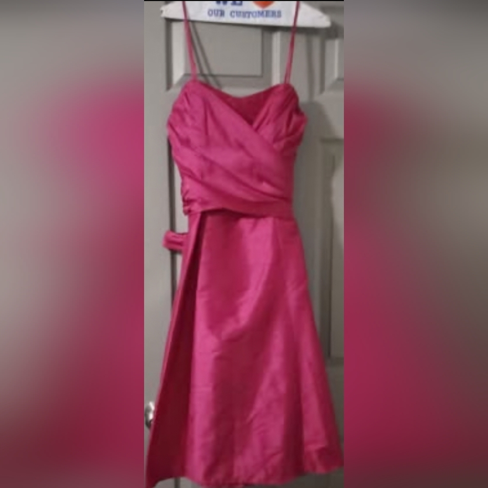 Watters & Watters sz 14 Silk Fuschia Formal Gown with Removable Spaghetti Straps